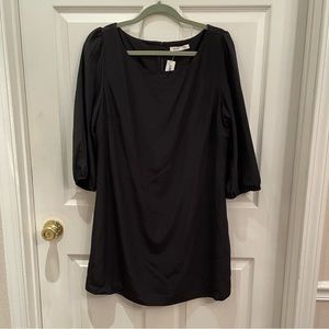 Old Navy black shift dress